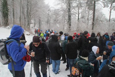 FOTO: Blagdan Sveta tri kralja na Ravnoj gori u snježnom ugođaju