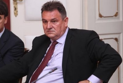 Čačić:&quot;Uloga HNB-a nije da upozorava na pljačku nego da ju spriječi&quot;