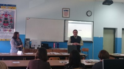 Edukacija učenika novim nastavnim metodama i materijalima