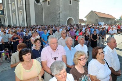 FOTO: Tradicionalno slavili Veliku Gospu u Biškupcu