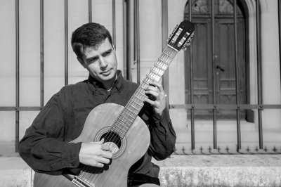Gitarist Vanja Posavec nastupa u petak u Glazbenoj školi