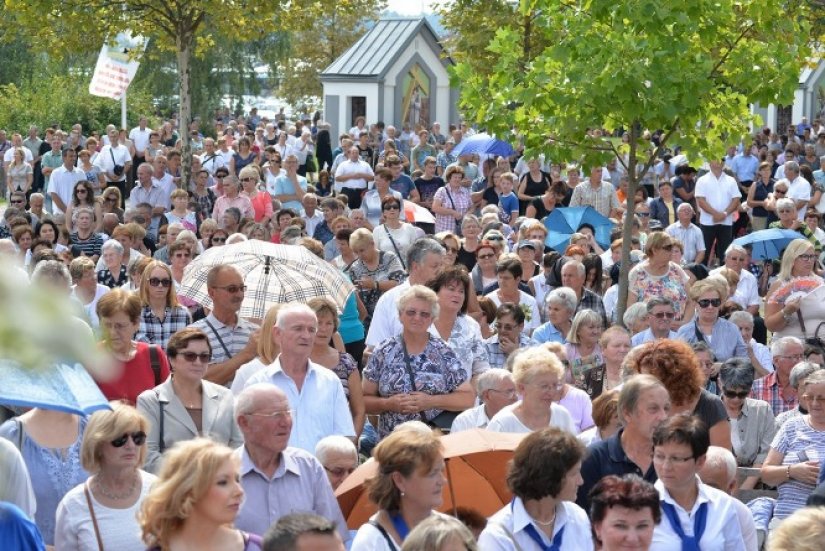 Zbog Sv. Nedjelje, u Ludbregu od danas do nedjelje privremena regulacija prometa