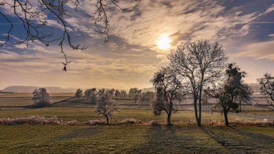 Pučka meteorologija: Sunčani Božić najavljuje hladni svibanj