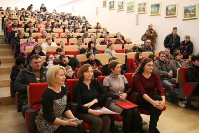 Održan tradicionalni susret biskupa Mrzljaka s roditeljima petero i više djece