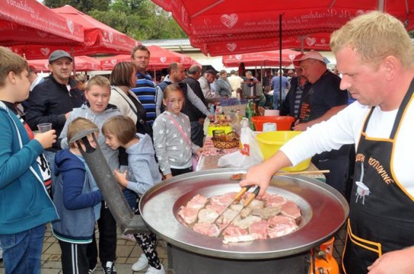 Detalj s prošlogodišnjeg natjecanja u pripremi kotlovine