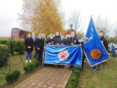 Odali počast Mladenu Kasunu: Viničanci na komemoraciji u Jarmini