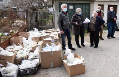 Najpotrebitijim varaždinskim umirovljenicima uoči Uskrsa stiže 500 prigodnih paketa