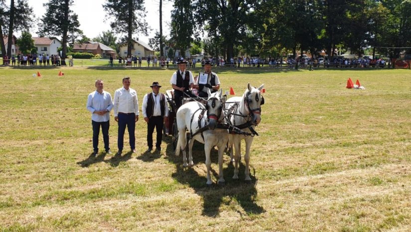 U Zelendvoru ove nedjelje održane atraktivne Konjičke igre