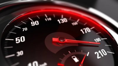 Vozio se 142 km/h u zoni zabrane na 50 km/h, dobio kaznu od 10 tisuća kuna