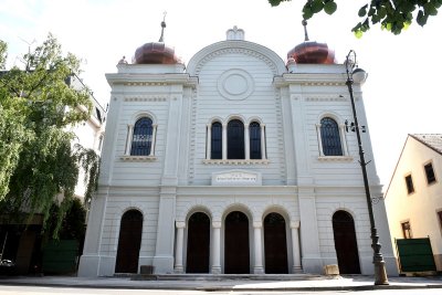 FOTO Maknuta zaštitna ograda postavljena zbog radova na varaždinskoj sinagogi koja uskoro slavi 160 godina