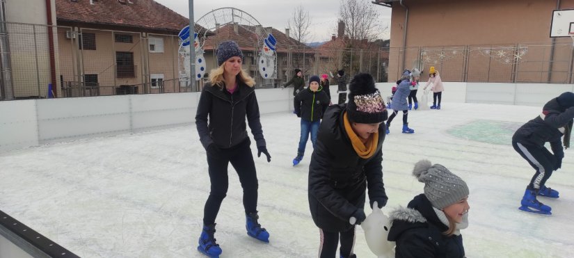 Besplatno klizanje za školarce na klizalištu u Lepoglavi sve do kraja siječnja