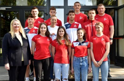 Sportaši Druge gimnazije spremni za Gimnazijadu u Francuskoj: &quot;Očekujemo najmanje jednu medalju!&quot;