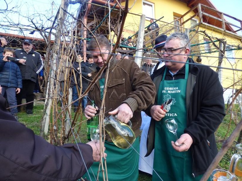 Vinogradari, vinari i svi ljubitelji dobre kapljice - ne propustite Vincekovo u Cestici