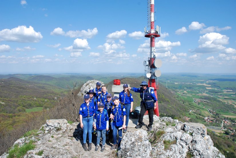 Ludbreški izviđači na planinarskom pohodu od Drenovca do Kalnika