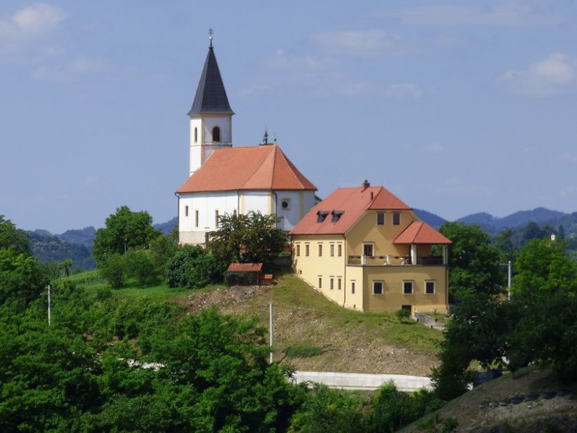 Iz prostorije župnog dvora u Natkrižovljanu ukrao vrećicu s kovanicama