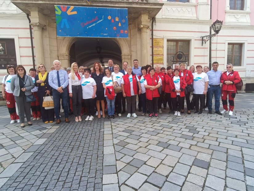 FOTO „Omogućimo život u vlastitom domu“: 30 gerontodomaćica skrbit će o 180 starijih i teže pokretljivih ljudi