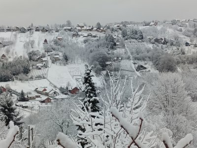 FOTO Iako najavljen, jutros je mnoge iznenadio snijeg koji je zabijelio varaždinski kraj