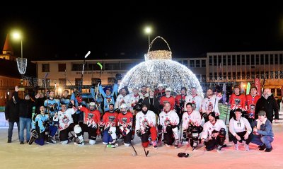 FOTO Hokejaškim turnirom &quot;Ledeni pak Varaždin&quot; zatvoren Ice Wonderland ledeni park