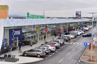 Lopovi ne miruju: Iz trgovine u Donjem Knegincu ukradena veća količina mobitela i gaming opreme