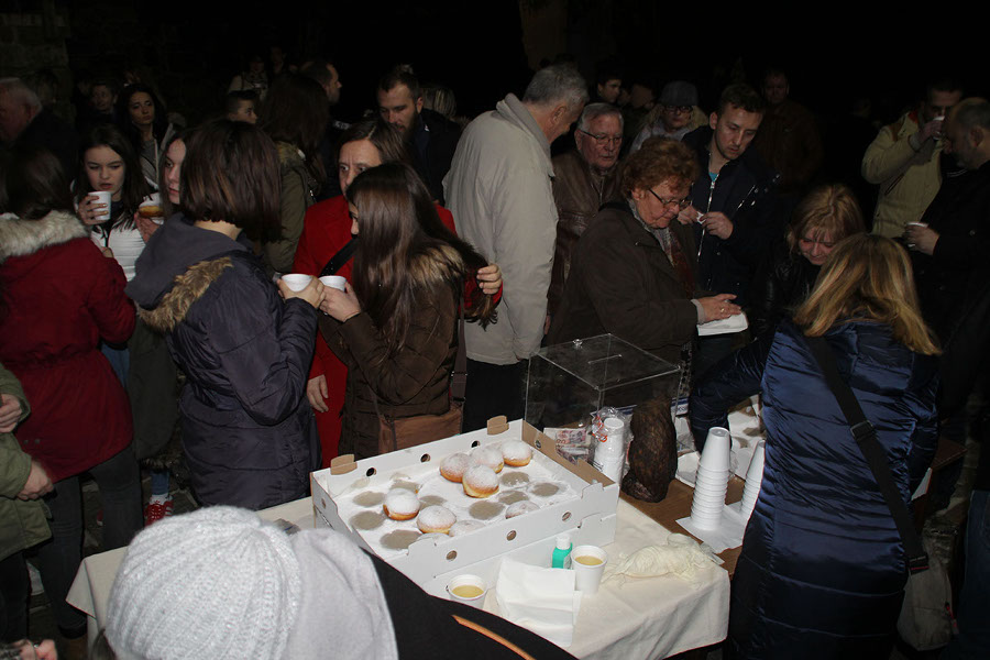 Rotary_klub_Trakoscan_-_noc_muzeja_-_akcija_noc_za_sunce_1.jpg