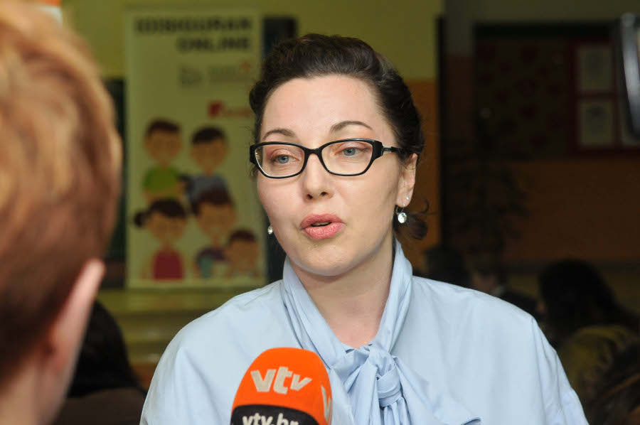 4-osnovna-skola-varazdin-predavanje-sigurnost-na_internetu-osiguran-online-wiener-osiguranje-4-jasmina-dvorski.JPG