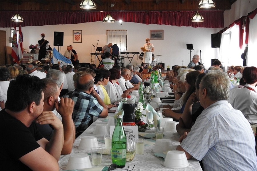 veliki_bukovec_-_umirovljenicka_kajkavijada_08.JPG