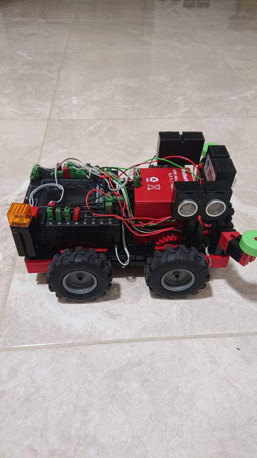 46994063_2095079283846599_3203617544900444160_n.jpg