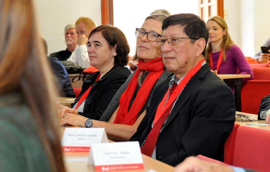 FOI_CECIIS_2019_06.JPG