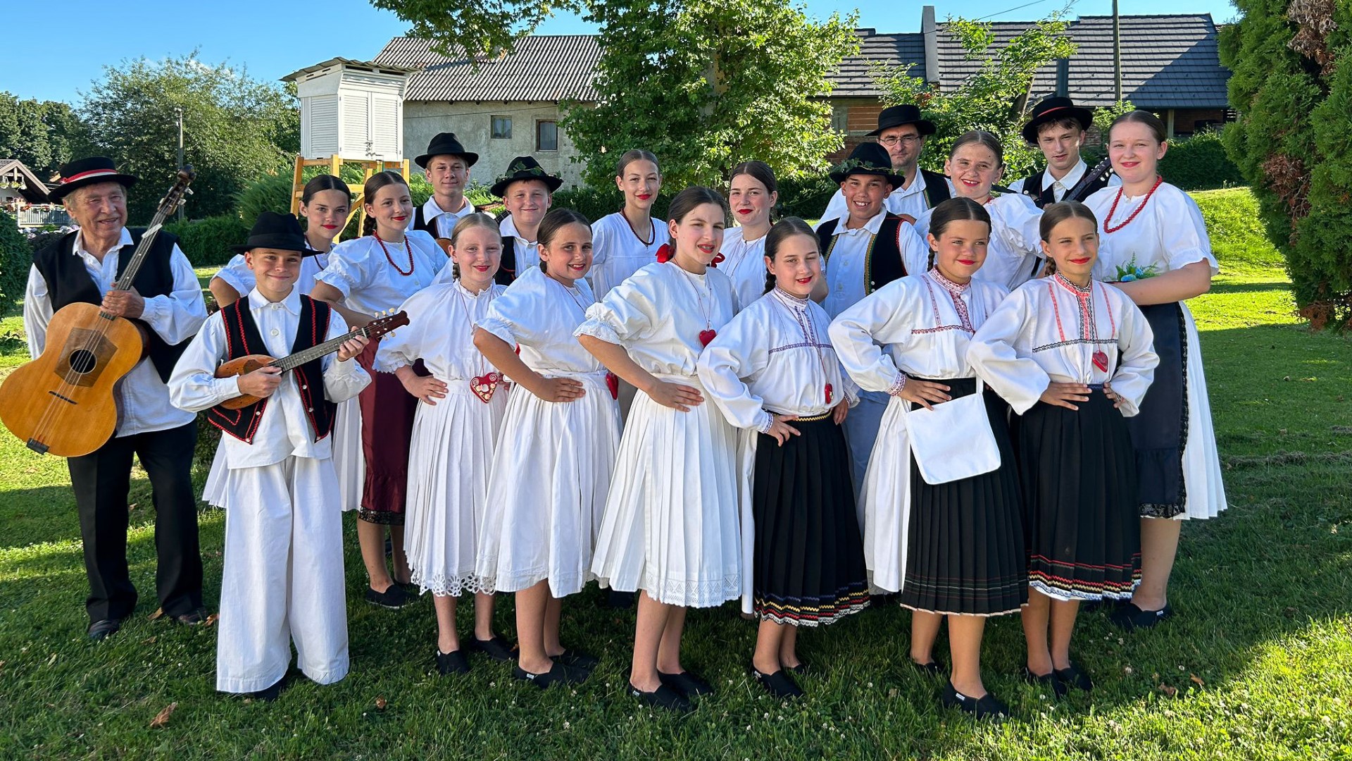 060724-folklorni_festival_djeca_u_marusevcu_14.jpg