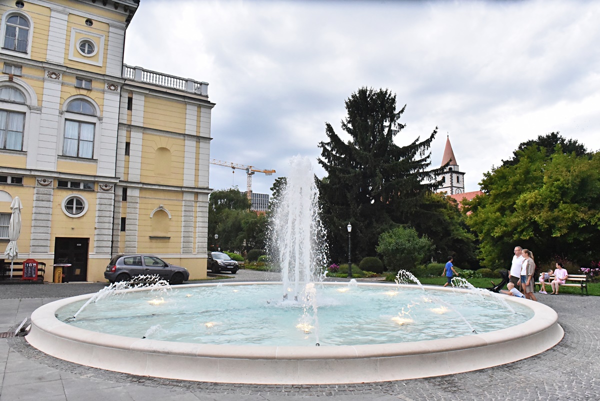 fontana_kazalisni_trg_varazdin_05082024_7.JPG