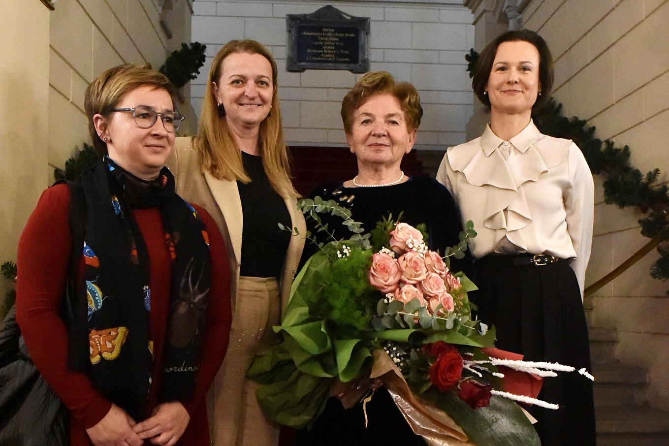 Marija_Fotez_u_drustvu_Sonje_Kuster_Romane_Brkic_Knezevic_i_Jelene_Sekelj_iz_Parkova.jpg